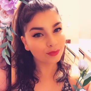 Meet your Posher, Alisia